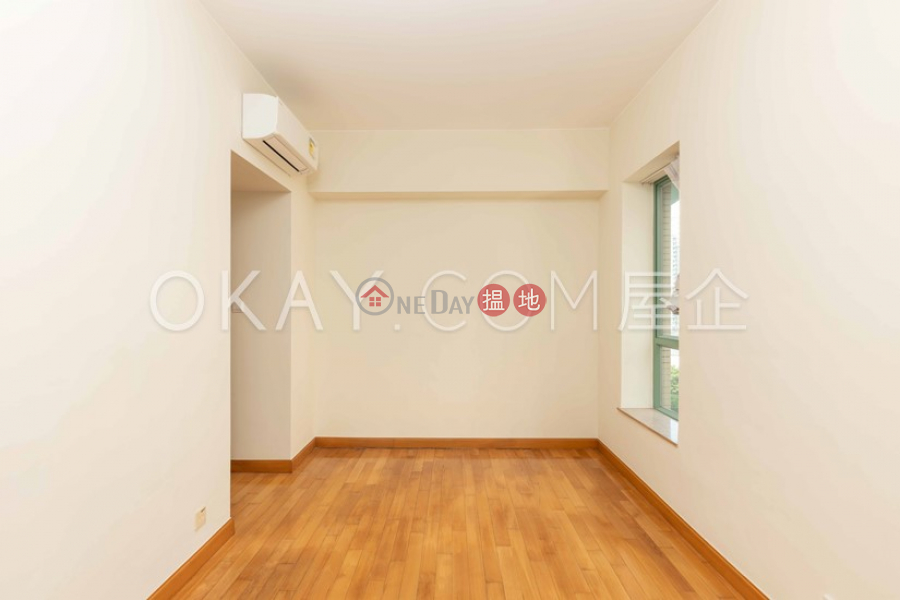 Unique 3 bedroom with balcony | For Sale 11 Bonham Road | Western District Hong Kong, Sales HK$ 18.5M