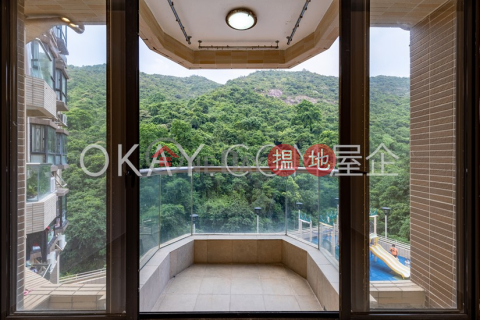 Gorgeous 3 bedroom with balcony & parking | For Sale | Ronsdale Garden 龍華花園 _0