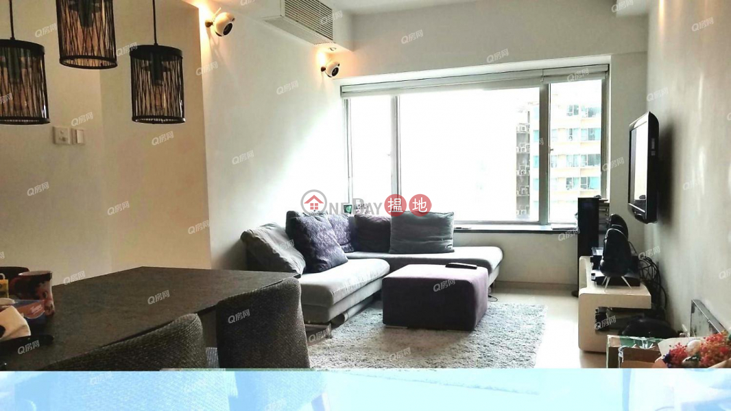 Sorrento Phase 1 Block 5 | 2 bedroom Mid Floor Flat for Sale 1 Austin Road West | Yau Tsim Mong, Hong Kong, Sales | HK$ 18.8M