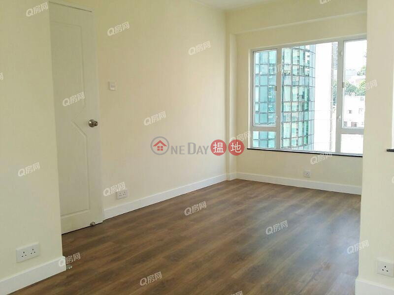 Property Search Hong Kong | OneDay | Residential Sales Listings, Friendship Court | 2 bedroom High Floor Flat for Sale