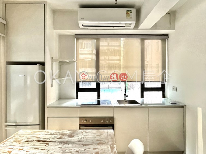 HK$ 26,000/ month | Augury 130 Western District, Cozy 1 bedroom with balcony | Rental