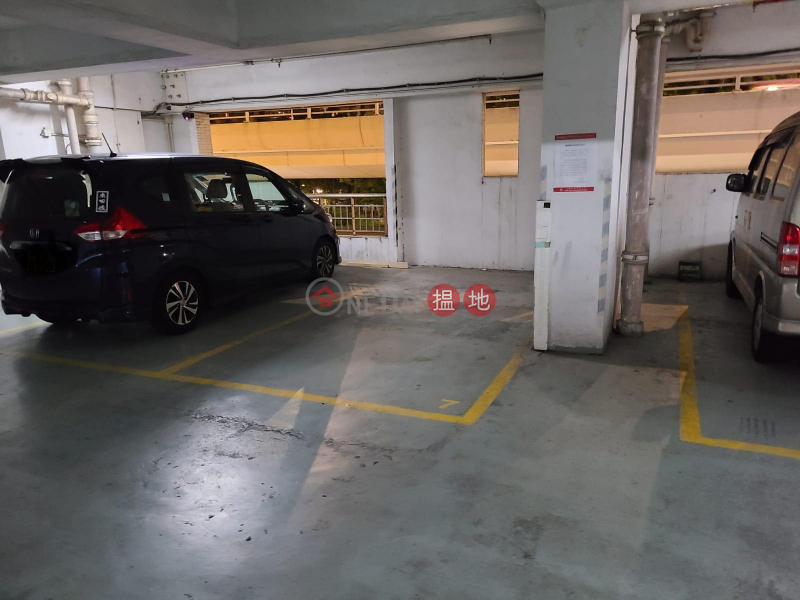 Parking space for rent in Yue Haixuan, Oceanic View 悅海軒 Rental Listings | Cheung Sha Wan (CHRISTYCHONG-289994563)