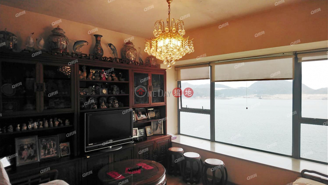 藍灣半島 8座低層住宅出售樓盤HK$ 1,650萬