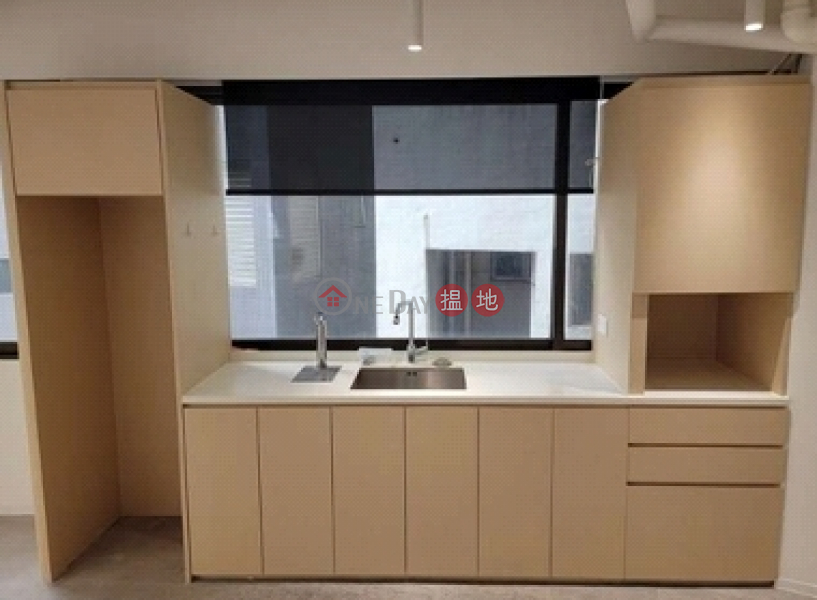 HK$ 82,500/ month, Shanghai Industrial Investment Building, Wan Chai District TEL: 98755238
