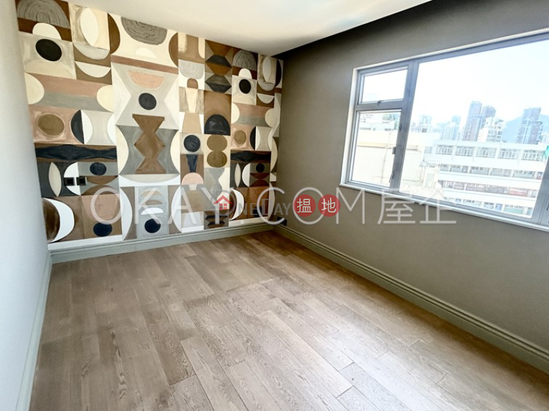 Nicely kept 2 bedroom with parking | Rental | Block A Viking Villas 威景臺A座 Rental Listings