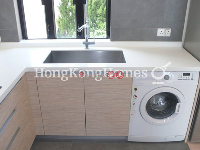3 Bedroom Family Unit for Rent at Block 8 Casa Bella | Block 8 Casa Bella 銀海山莊 8座 Rental Listings