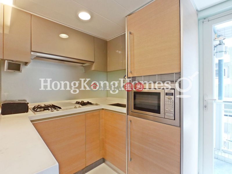 HK$ 48,000/ month Centrestage, Central District 3 Bedroom Family Unit for Rent at Centrestage