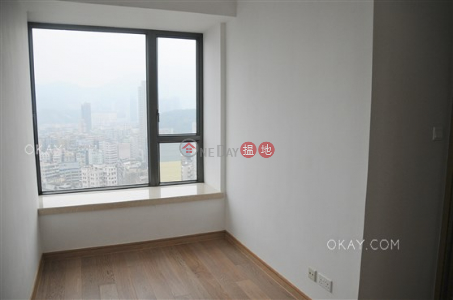 HK$ 12.5M | Cite 33 Yau Tsim Mong, Nicely kept 2 bedroom on high floor with balcony | For Sale