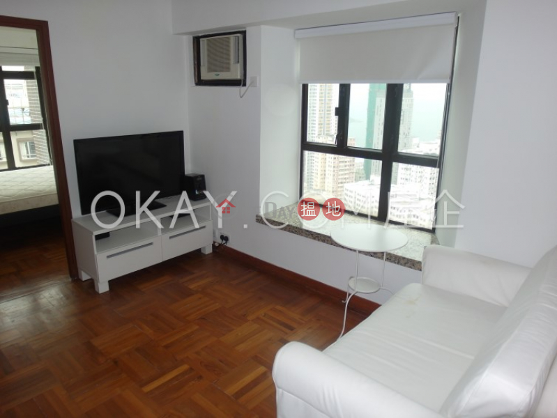 Tasteful 2 bedroom on high floor with rooftop | For Sale | Wai Wah Court 慧華閣 Sales Listings
