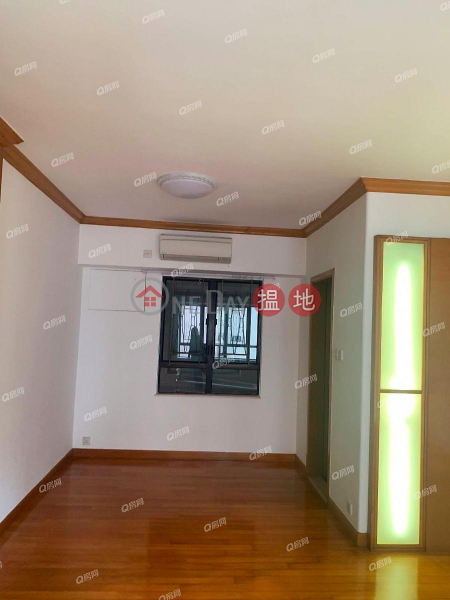 HK$ 38,000/ month, Robinson Heights, Western District Robinson Heights | 3 bedroom Mid Floor Flat for Rent