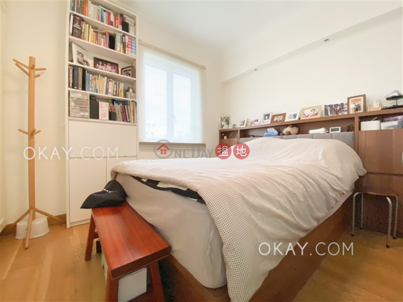 Stylish 3 bedroom with parking | Rental, Miramar Villa 美麗邨 Rental Listings | Wan Chai District (OKAY-R165058)