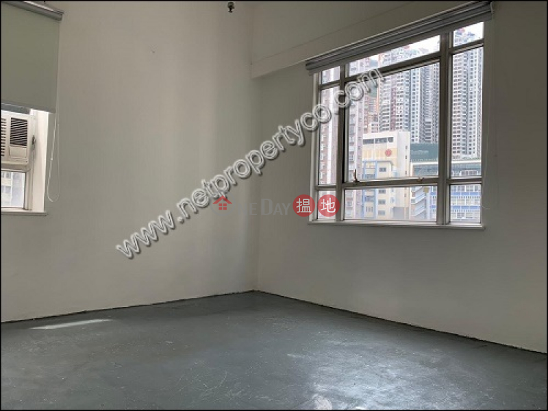 HK$ 36,000/ month | Wing Hing Commercial Building Western District, Loft for rent in Sheung Wan