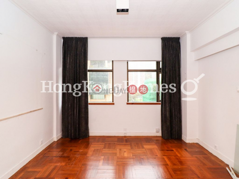 3 Bedroom Family Unit for Rent at Sik King House 9 Moreton Terrace | Wan Chai District | Hong Kong, Rental, HK$ 52,000/ month