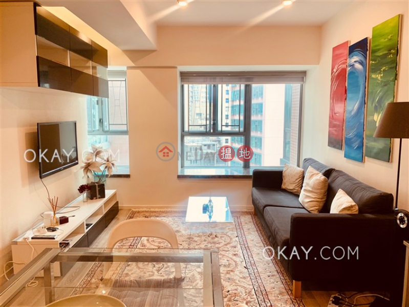 Rare 2 bedroom in Sheung Wan | For Sale, Queen\'s Terrace 帝后華庭 Sales Listings | Western District (OKAY-S135965)