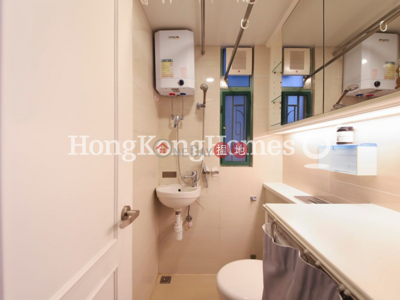 HK$ 28,000/ month, Royal Court | Wan Chai District | 3 Bedroom Family Unit for Rent at Royal Court