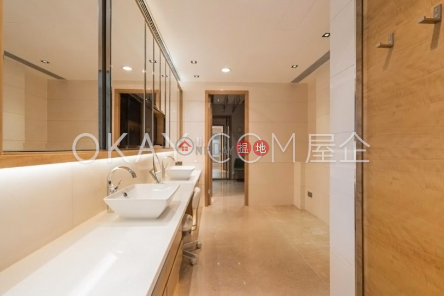 Lovely house with terrace & parking | For Sale | 2-10 Ma On Path | Sha Tin | Hong Kong | Sales | HK$ 230M