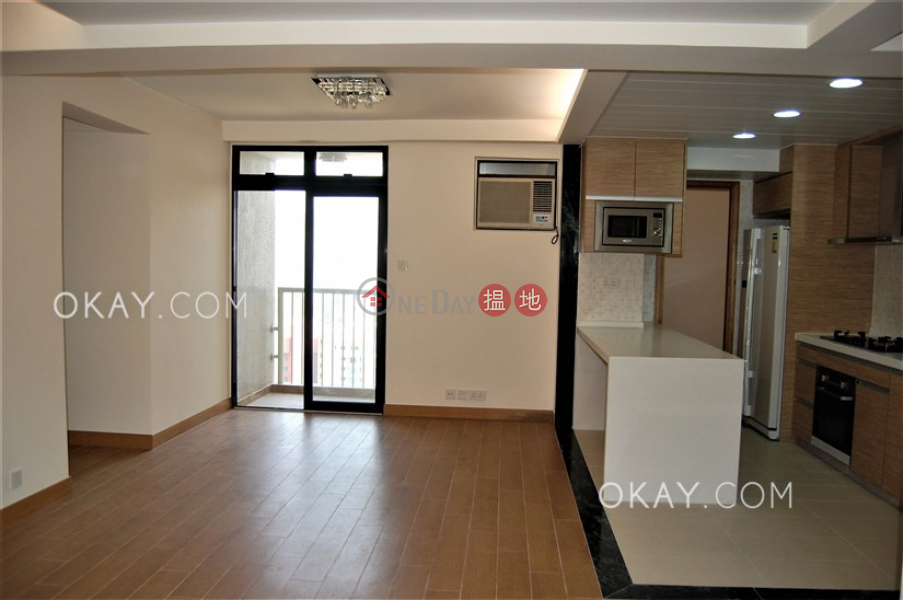 HK$ 11.5M Discovery Bay, Phase 5 Greenvale Village, Greenery Court (Block 1) Lantau Island | Elegant 4 bedroom with balcony | For Sale