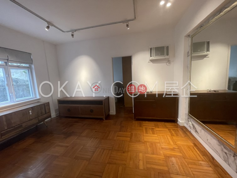 Charming 2 bedroom in Mid-levels Central | Rental | Kam Fai Mansion 錦輝大廈 Rental Listings
