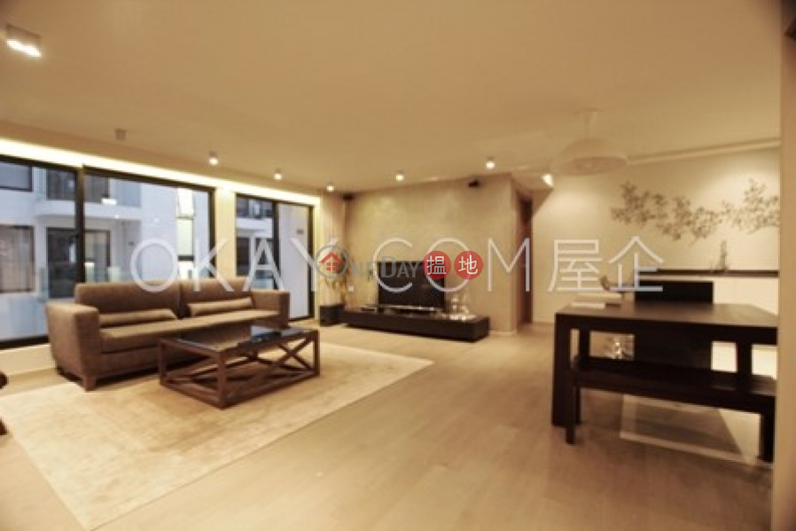 Luxurious 3 bedroom with parking | Rental | Aqua 33 金粟街33號 Rental Listings