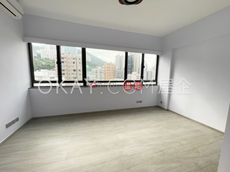 Gorgeous 2 bedroom on high floor with rooftop & parking | For Sale 71-73A Blue Pool Road | Wan Chai District Hong Kong Sales HK$ 36.8M