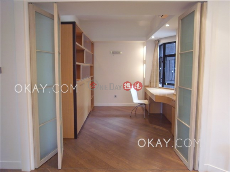 Unique 4 bedroom with balcony & parking | Rental | Cavendish Heights Block 2 嘉雲臺 2座 Rental Listings