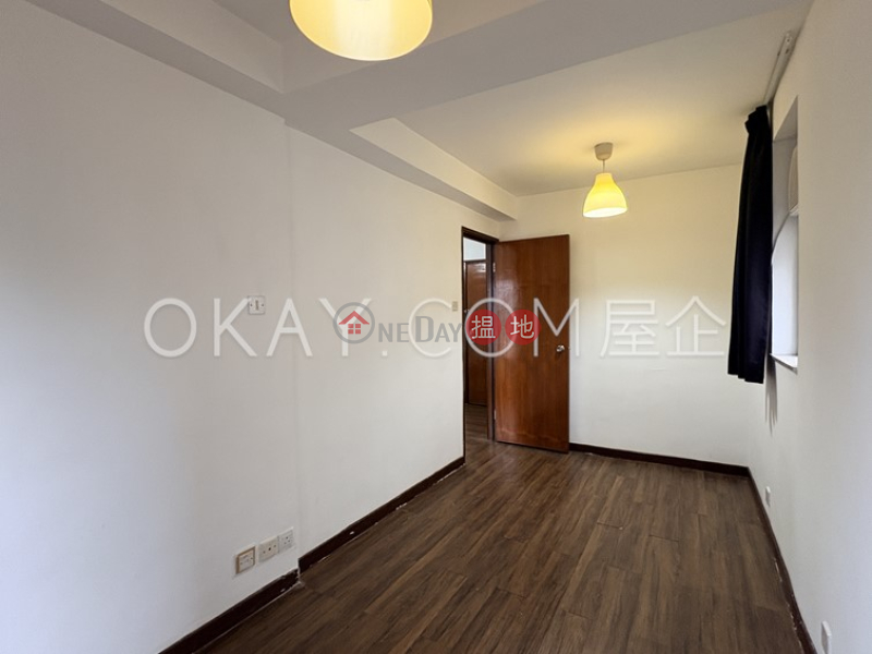 Intimate 1 bedroom on high floor with rooftop | For Sale | Midland Court 美蘭閣 Sales Listings