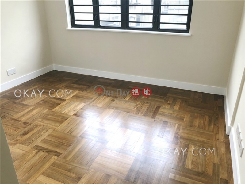 Tasteful 3 bedroom with balcony & parking | Rental 15 Dianthus Road | Kowloon Tong Hong Kong Rental, HK$ 40,000/ month