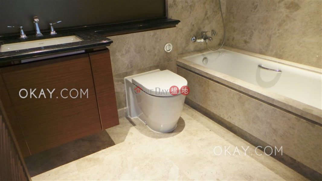 HK$ 60,000/ month, Parc Inverness Block 5, Kowloon City | Rare 3 bedroom with balcony & parking | Rental
