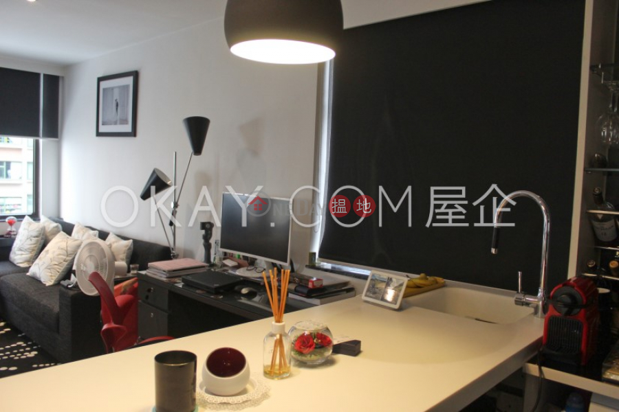 Property Search Hong Kong | OneDay | Residential Rental Listings, Nicely kept high floor with sea views & rooftop | Rental