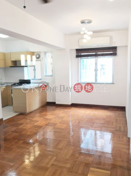 Cozy 2 bedroom in Western District | Rental 7-9 Sands Street | Western District | Hong Kong Rental HK$ 25,000/ month