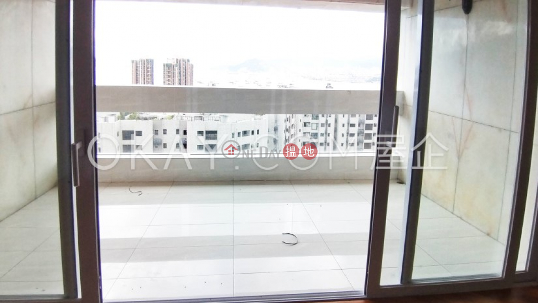 香港搵樓|租樓|二手盤|買樓| 搵地 | 住宅|出租樓盤|4房3廁,實用率高,連車位,露台《碧苑大廈出租單位》