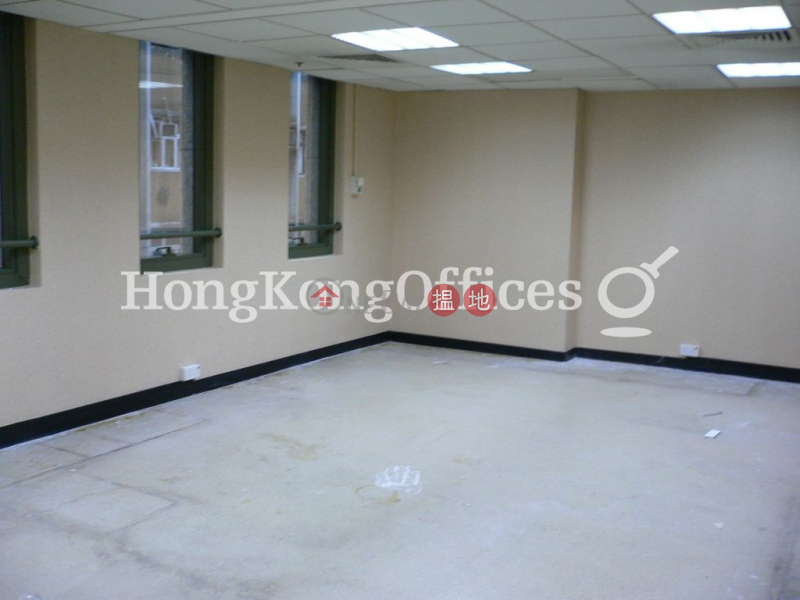 HK$ 20,558/ month Lucky Building | Central District | Office Unit for Rent at Lucky Building