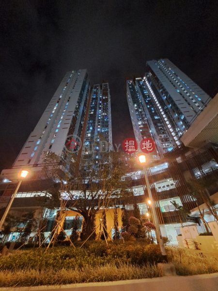 Pak Tin Commercial Centre (白田商場),Shek Kip Mei | ()(5)