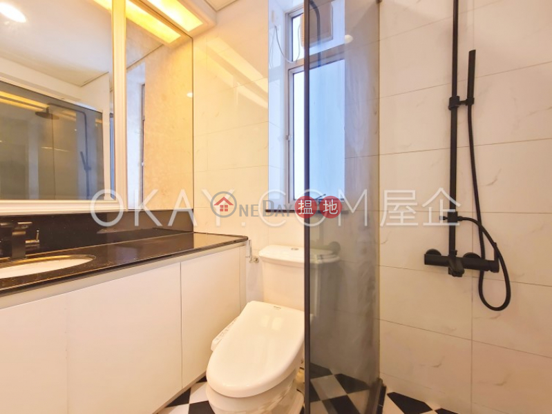 Popular 2 bedroom in Kowloon Station | For Sale | Sorrento Phase 2 Block 2 擎天半島2期2座 Sales Listings