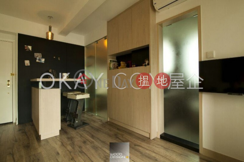 Lovely 1 bedroom in Mid-levels West | For Sale | Bellevue Place 御林豪庭 _0