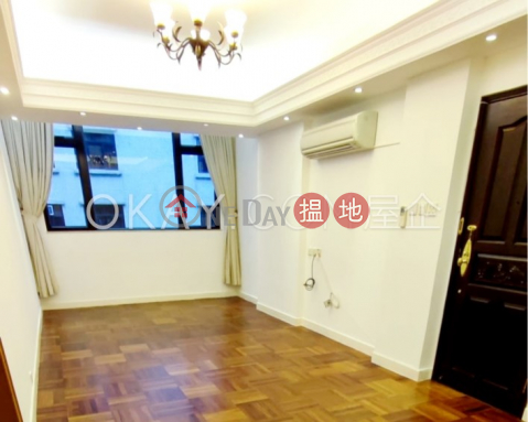 Unique 3 bedroom in Mid-levels West | Rental | Ping On Mansion 平安大廈 _0