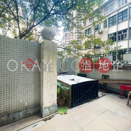 Generous 1 bedroom with terrace | For Sale | Windsor Court 衛城閣 _0