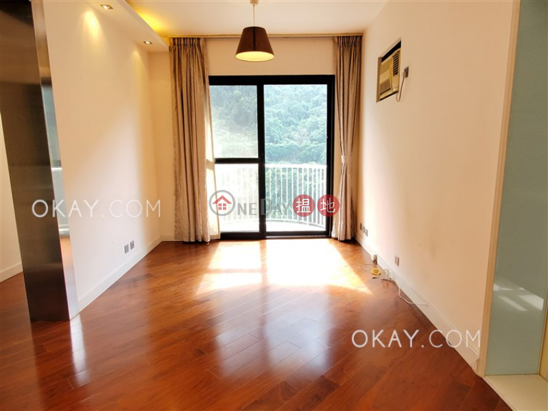 Generous 2 bedroom with balcony | Rental, Scenecliff 承德山莊 Rental Listings | Western District (OKAY-R37886)
