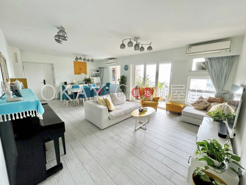 Unique 3 bedroom with balcony & parking | For Sale | Block 45-48 Baguio Villa 碧瑤灣45-48座 Sales Listings