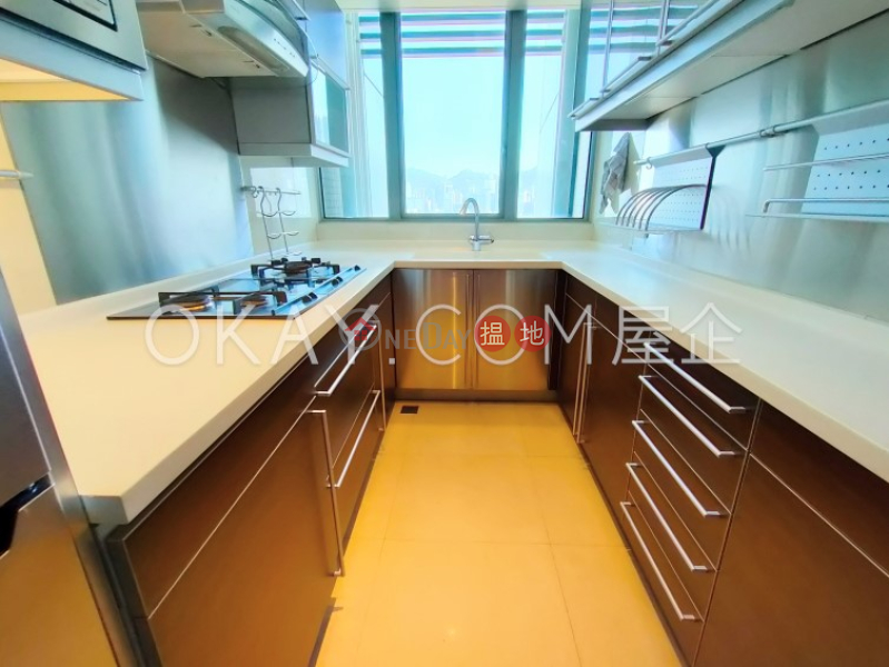 Stylish 3 bedroom with balcony & parking | For Sale, 1 Austin Road West | Yau Tsim Mong Hong Kong | Sales HK$ 32M