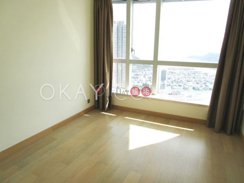 Property Search Hong Kong | OneDay | Residential | Rental Listings Luxurious 3 bed on high floor with harbour views | Rental