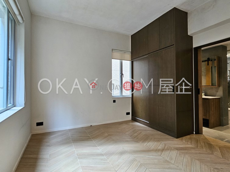 Gorgeous 1 bedroom in Mid-levels Central | For Sale, 72 MacDonnell Road | Central District | Hong Kong, Sales | HK$ 10.5M