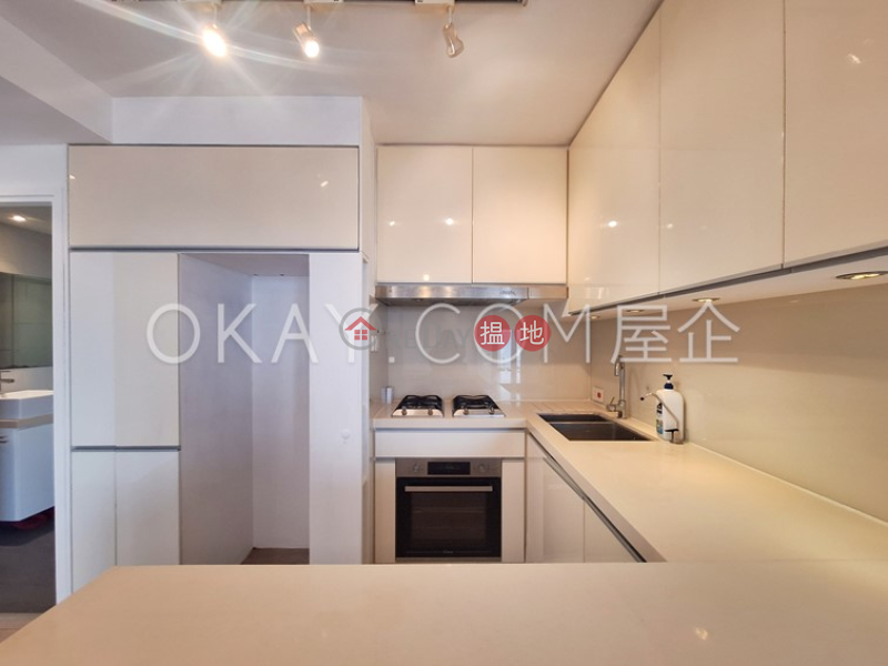 Luxurious 3 bedroom with balcony | For Sale | Euston Court 豫苑 Sales Listings