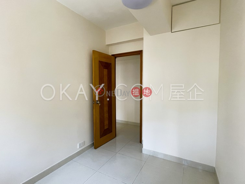 HK$ 31,800/ month, Village Tower | Wan Chai District Luxurious 3 bedroom with balcony | Rental