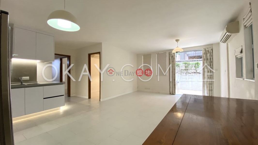 Gorgeous 3 bedroom with terrace & parking | For Sale | CNT Bisney 美琳園 Sales Listings