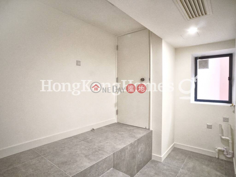 Property Search Hong Kong | OneDay | Residential, Sales Listings | 3 Bedroom Family Unit at The Albany | For Sale