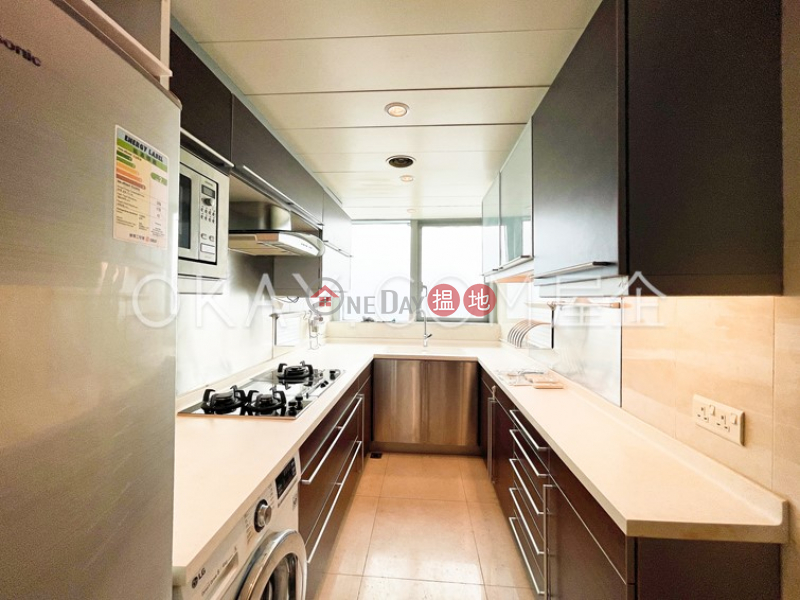 Property Search Hong Kong | OneDay | Residential, Rental Listings | Stylish 3 bedroom in Kowloon Station | Rental