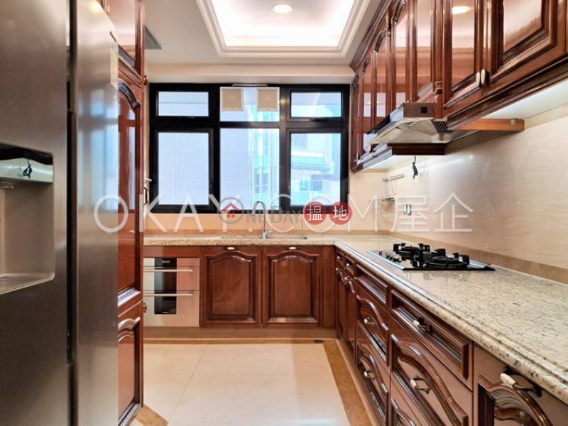 HK$ 73,000/ month | Clovelly Court Central District Rare 3 bedroom on high floor with parking | Rental