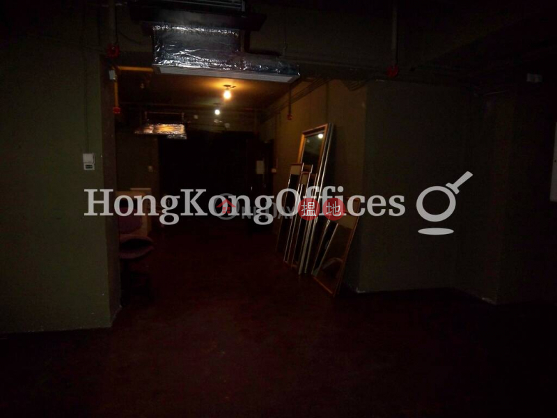 HK$ 86,604/ month Bartlock Centre, Wan Chai District Office Unit for Rent at Bartlock Centre