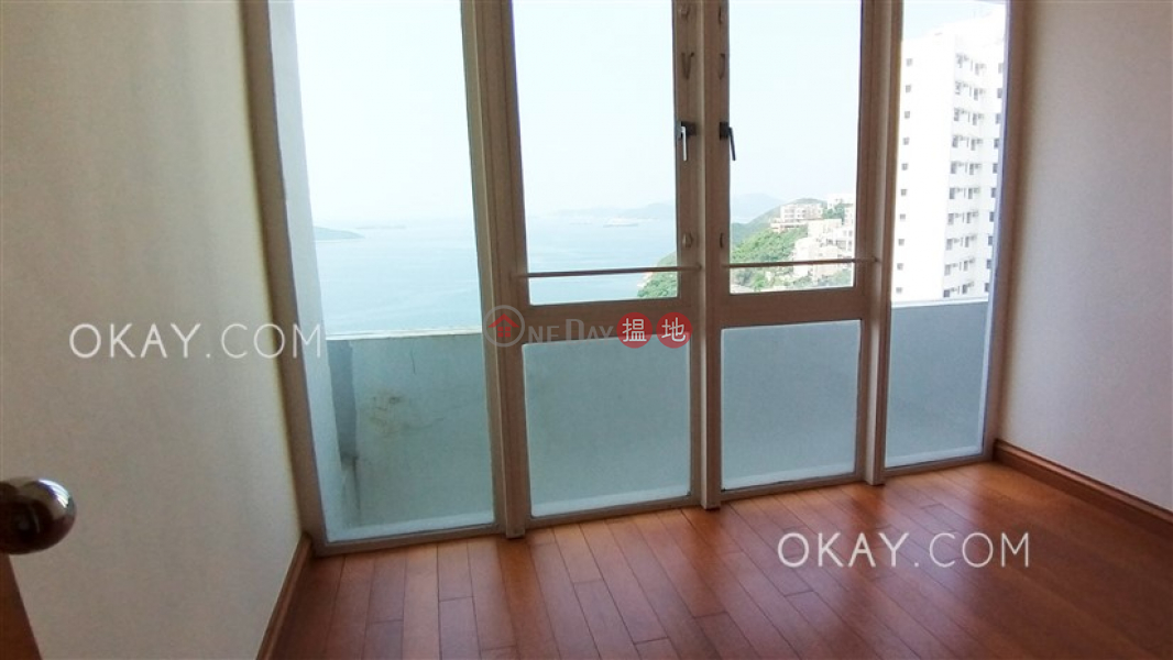 Stylish 3 bedroom on high floor with balcony & parking | Rental | Block 2 (Taggart) The Repulse Bay 影灣園2座 Rental Listings